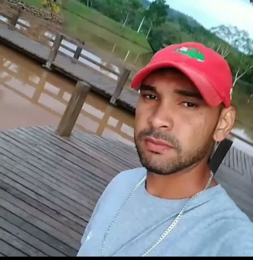 LAILSON DE OLIVEIRA SILVA
